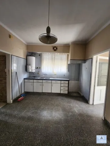 Casa de 2 Dormitorios con Salón y Patio en Tandil, RODRÍGUEZ AL 1300, Tandil - foto 2