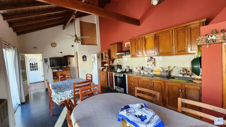 Casa en Venta con 3 Dormitorios en Tandil, AVELLANEDA 1700, Tandil - foto 2