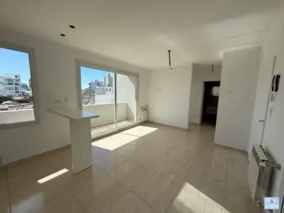 Departamento a estrenar – 14 de Julio al 800