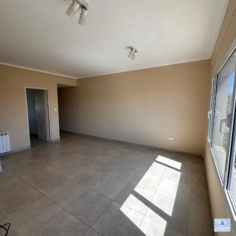 Departamento de Categoría en Alquiler en Tandil, MITRE 151, Tandil - foto 2