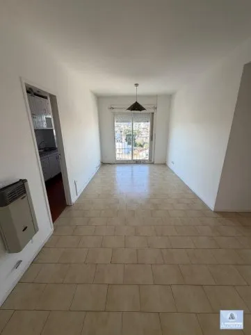 Excelente Departamento en Venta en Yrigoyen al 1500, YRIGOYEN AL 1500, Tandil - foto 2