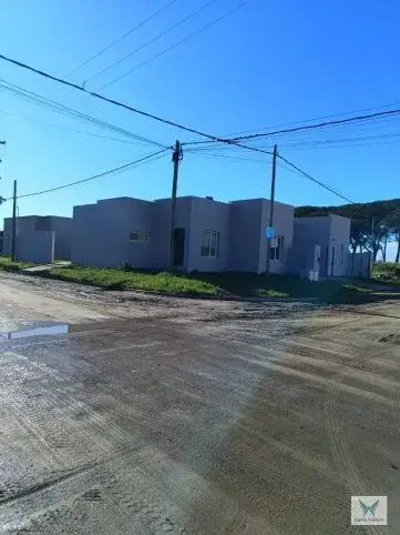 Casa a estrenar – 2 dorm. – 60 m² – USD 90,000 – Tandil