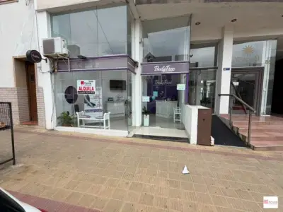 Alquiler de local céntrico en Tandil – 80 m² totalmente equipado