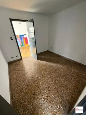 Casa en venta en Alsina 926, Tandil – 2 dormitorios, oficinas y patio, Alsina 926, Tandil - foto 6