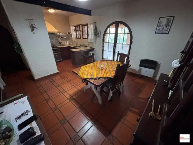 Casa en venta en Av. Bolívar, Tandil – 4 dormitorios, 230 m² cubiertos, Av. bolivar 738, Tandil - foto 4