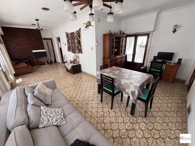 Casa en venta en Belgrano 146, Tandil – 4 dormitorios, 200 m² con quincho y garaje, Belgrano 146, Tandil - foto 3