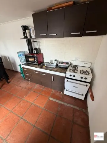 Casa en venta en Tandil – 3 dormitorios, 2 baños y amplio terreno, Ugalde 827, Tandil - foto 3