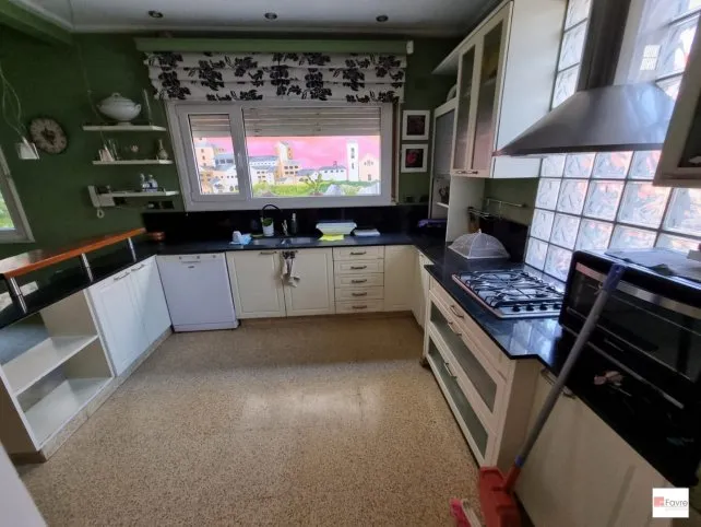 Casa en venta en Tandil: 6 dormitorios, 5 baños y 300 m², Garibaldi 773, Tandil - foto 5