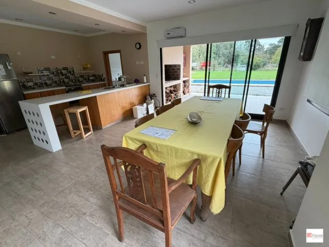 Casa quinta en venta en Tandil con pileta y parque, Circunvalacion y Milstein, Tandil - foto 2