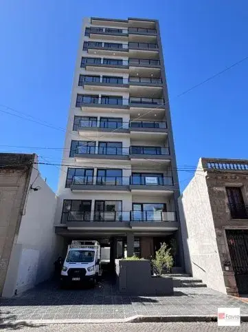 Departamento a estrenar en Belgrano al 300, Tandil con 2 dormitorios y cochera