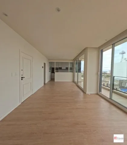 Departamento a estrenar en Tandil – 2 dormitorios, 2 baños, cochera y baulera, Yrigoyen 578, Tandil - foto 2
