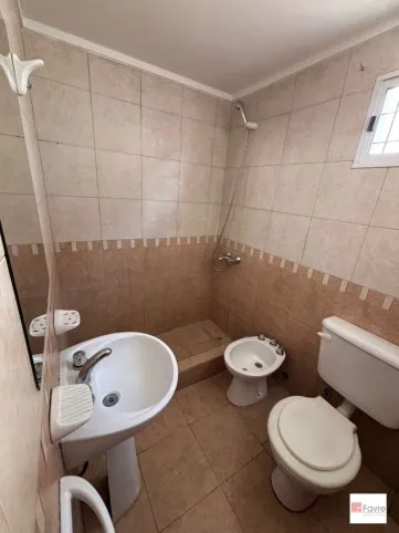 Departamento en alquiler en Tandil – 1 dormitorio, planta baja con patio, 25 de Mayo 26, Tandil - foto 6