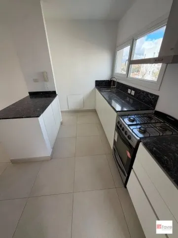 Departamento en venta en Tandil – 2 dormitorios, patio y cochera cubierta, Paz 150 Dos dormitorios, Tandil - foto 4