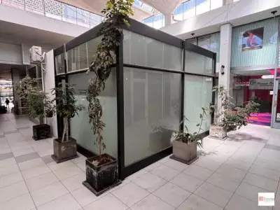 Local comercial en alquiler, Galería 9 de Julio, Tandil – 16 m²