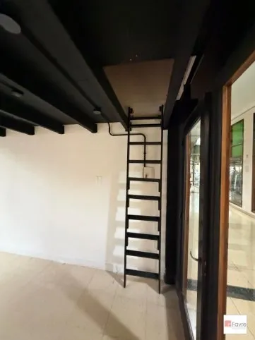 Local en alquiler con depósito en galería céntrica – San Martín 730, Tandil, San Martin 730 GALERIA, Tandil - foto 6
