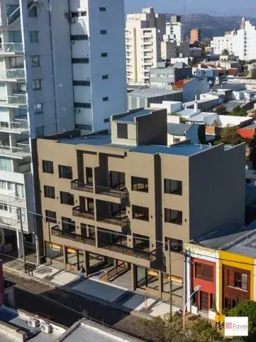 Venta de local comercial a estrenar en Mitre 321, Tandil | 85 m²