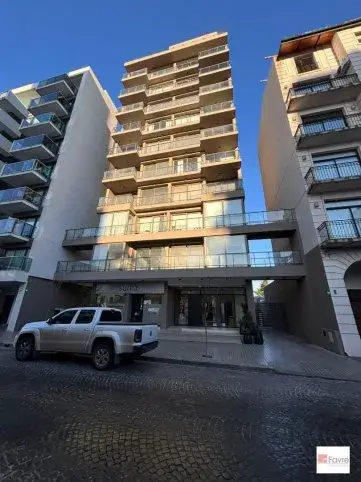 Venta: Departamento a estrenar en Tandil Centro, 1 dormitorio con balcón y cochera