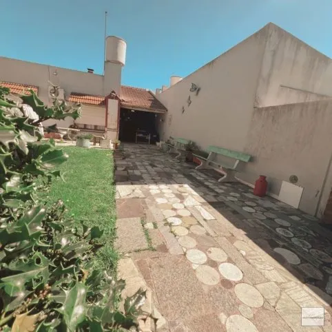 Casa en venta en Tandil: 3 dormitorios, 200 m², quincho completo y terreno de 650 m², 4 de Abril 200, Tandil - foto 6