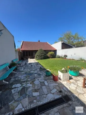Casa en venta en Tandil: 3 dormitorios, 200 m², quincho completo y terreno de 650 m², 4 de Abril 200, Tandil - foto 4