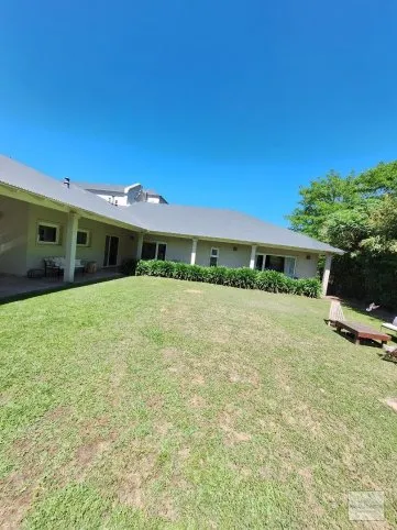 Casa en Venta en Tandil – 3 Dormitorios en Suite, Pileta y Quincho – 400 m², Reforma universitaria 2410-Parte 3, Tandil - foto 5