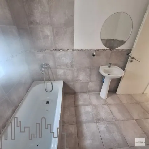 Departamento en planta baja con patio – U$S 45.000, Rosales 1026, Tandil - foto 7