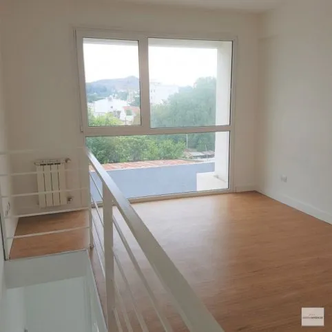 Dúplex moderno y luminoso en venta, Chacabuco 864, Tandil – 1 dormitorio, cochera, Chacabuco 864-1° PISO, Tandil - foto 3
