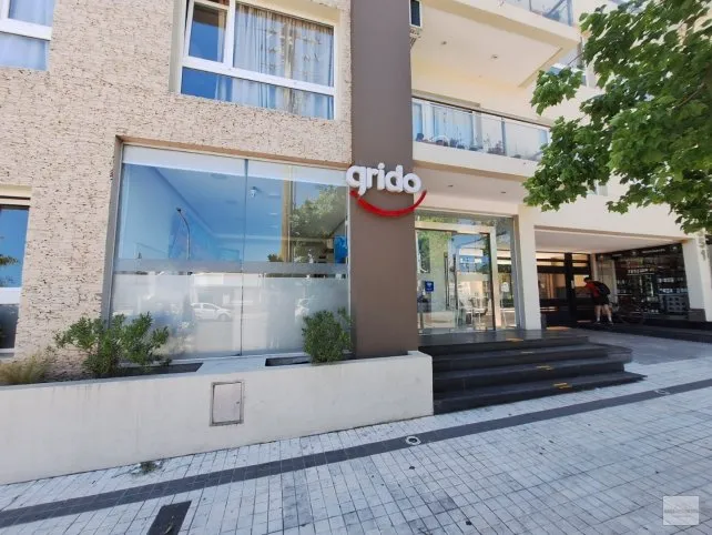 Local en venta en Av. Rivadavia 551, Tandil – 55 m² con entrada independiente y renta en curso, AV. RIVADAVIA 551, Tandil - foto 3