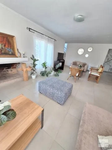 Venta: Casa de 3 dormitorios en suite con vestidor, pileta y quincho en Tandil, Reforma universitaria 2410-Parte 2, Tandil - foto 5