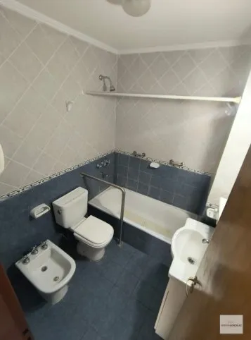 Venta: Departamento Céntrico de 2 Dormitorios con Balcón y 2 Cocheras Techadas – Alem 566, Tandil, Alem 566, Tandil - foto 8