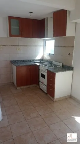 Departamento en venta en Montevideo 100, Tandil – 40 m² con balcón y estacionamiento, Montevideo 100, Tandil - foto 2